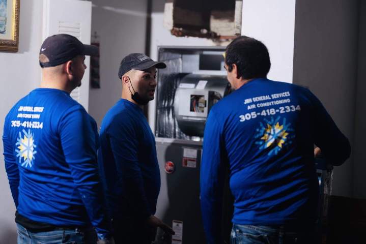 Experts air conditioner repair services