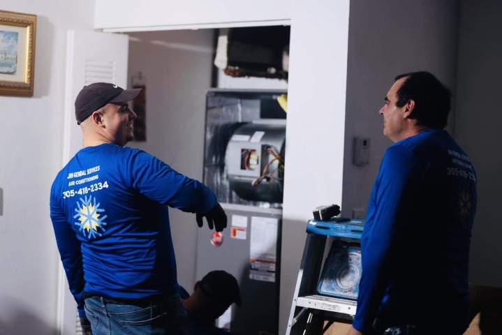 Commercial Air Conditioner Maintenance Miami-Dade